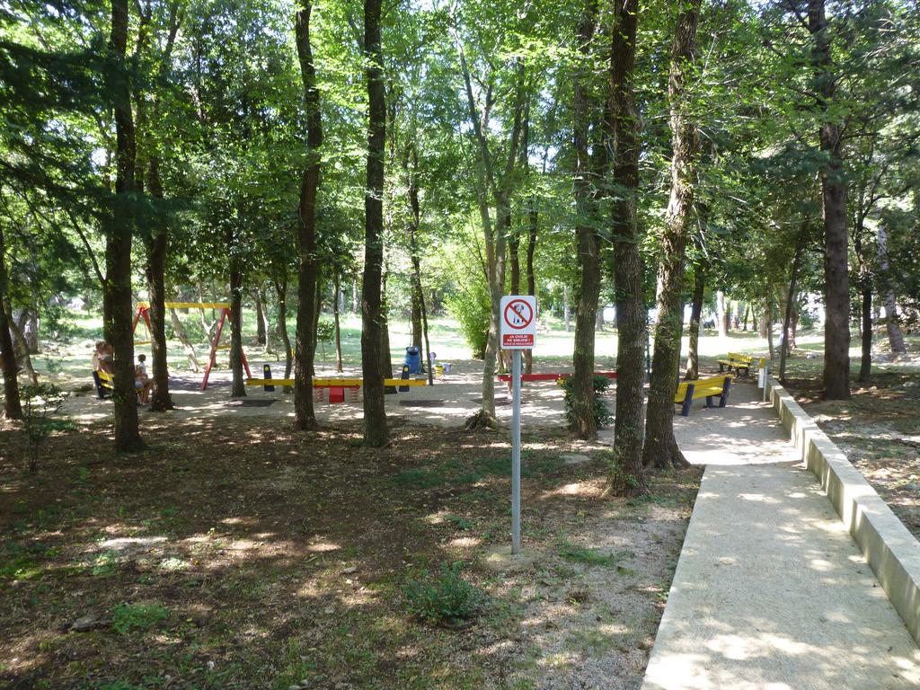 Apartments Villa Rosmarin Omišalj Zewnętrze zdjęcie