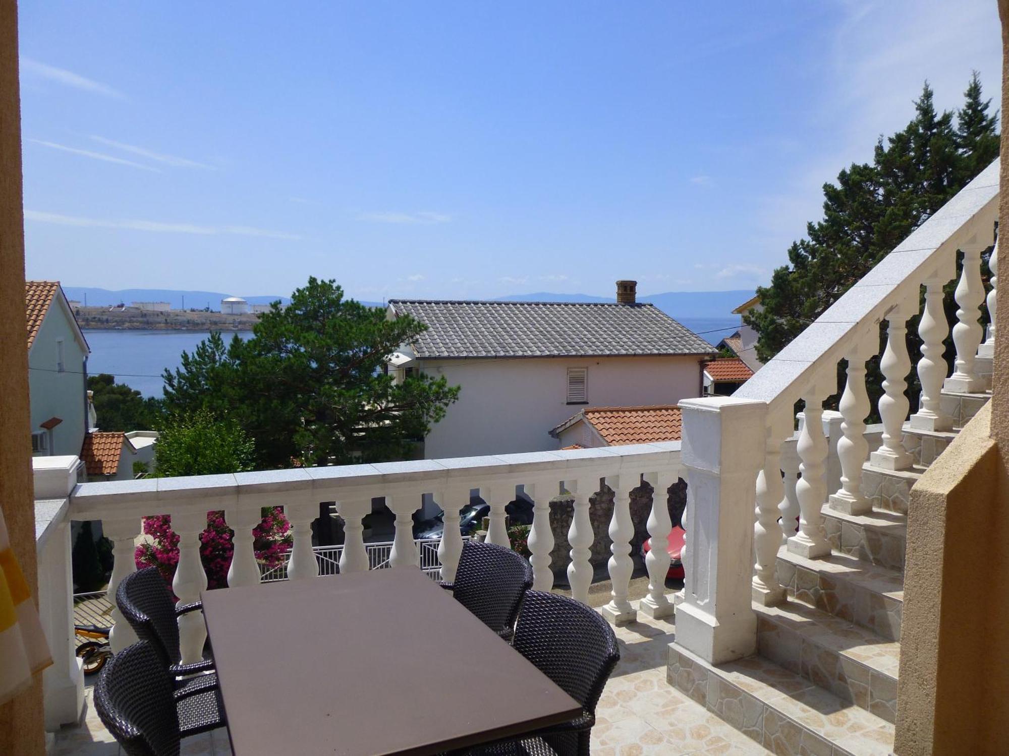 Apartments Villa Rosmarin Omišalj Zewnętrze zdjęcie