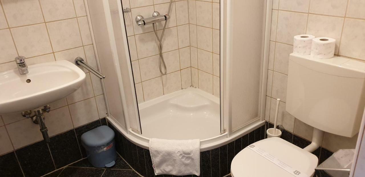 Apartments Villa Rosmarin Omišalj Zewnętrze zdjęcie